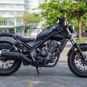 Alternative view of HONDA REBEL 300CC